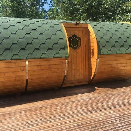 Les Tonneaux Bourguignons Du Carre Saint Pierre Hotell Marey-les-Fussey Exteriör bild